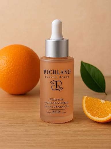 سرم روشن کننده پوست ریچلند حاوی ویتامین C